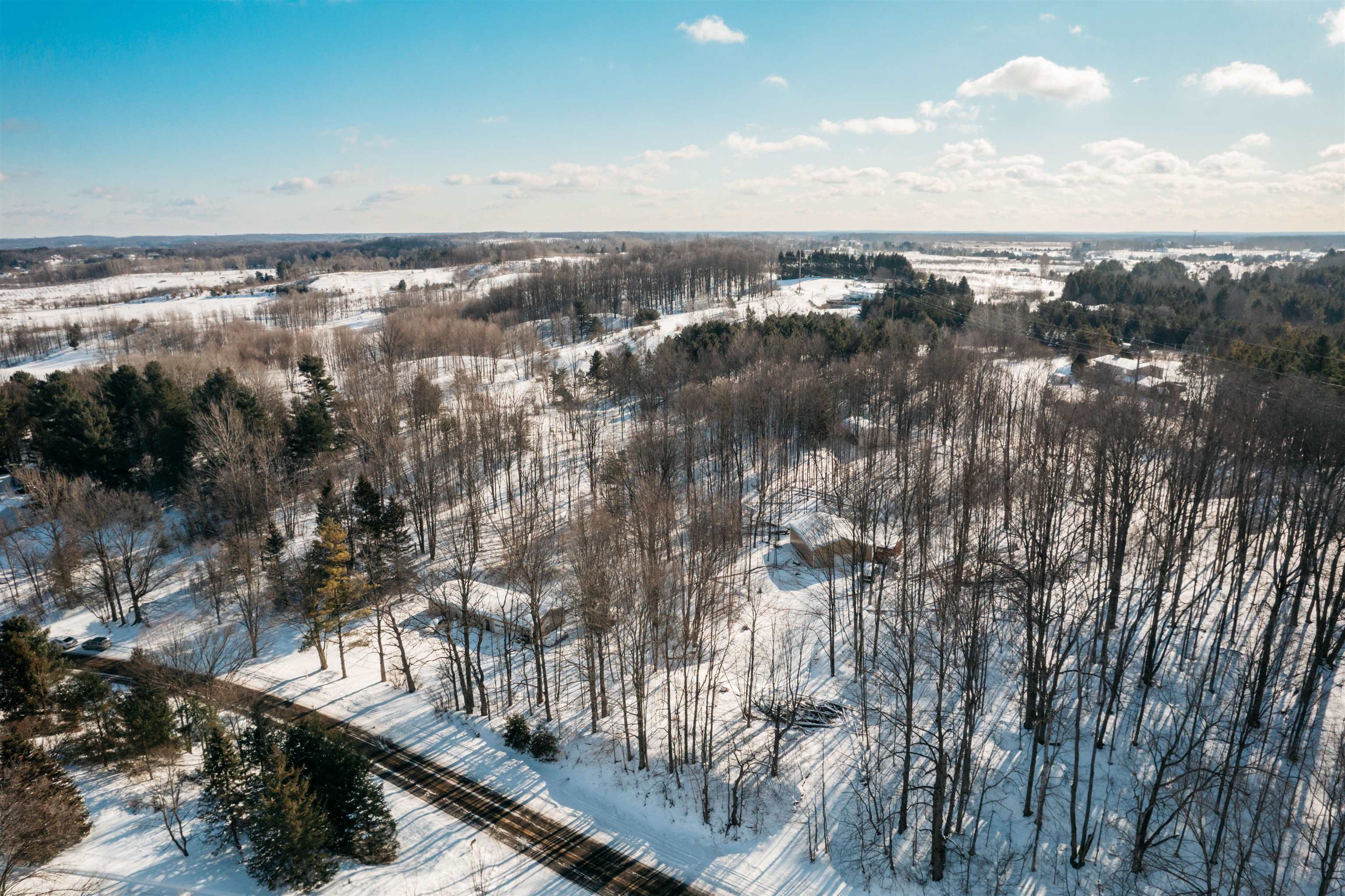 400 North Rusch Road Traverse City, MI 49696 - Photo 26 of 35 1897251-30.JPG