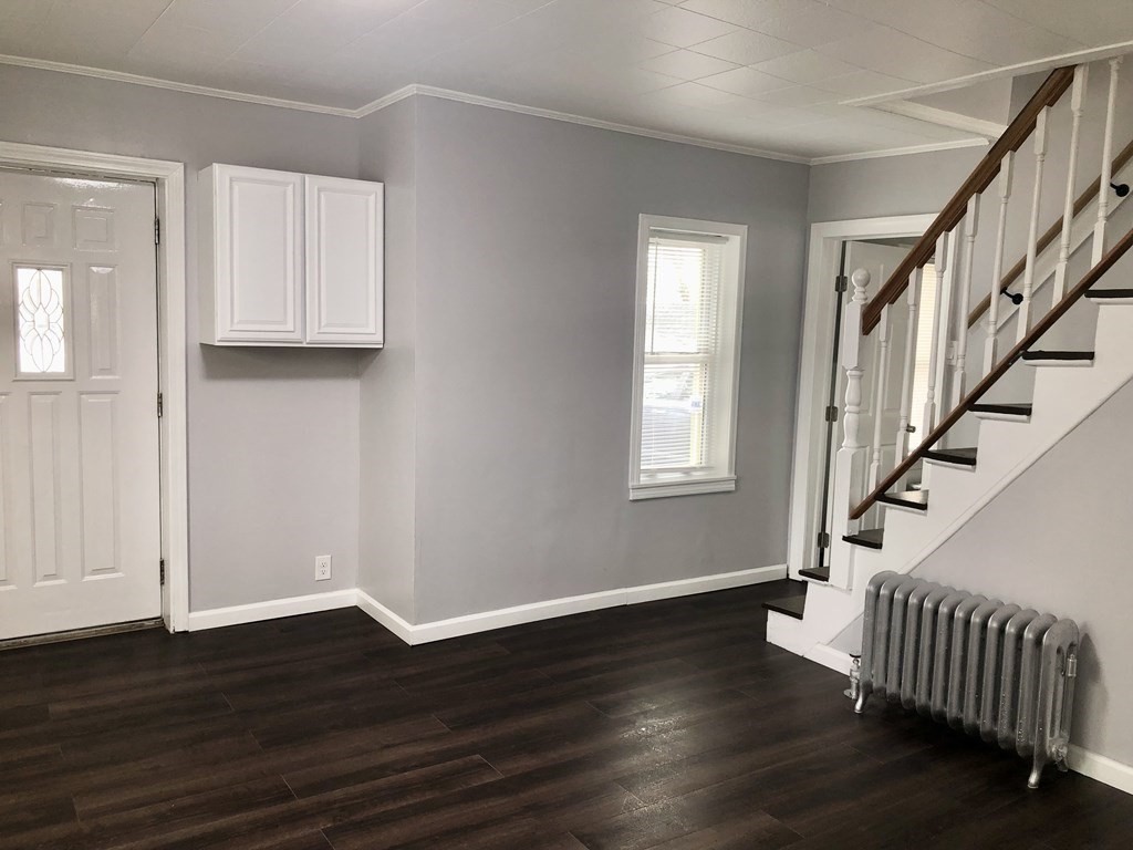 114 Almira Road Springfield, MA 01119 - Photo 8 of 24