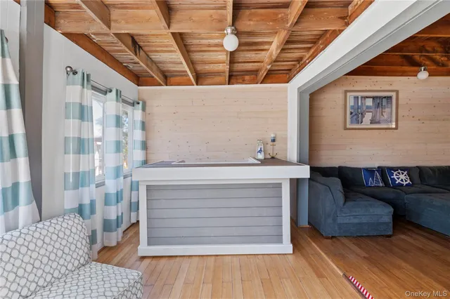 a view of livingroom with furniture and wooden floor