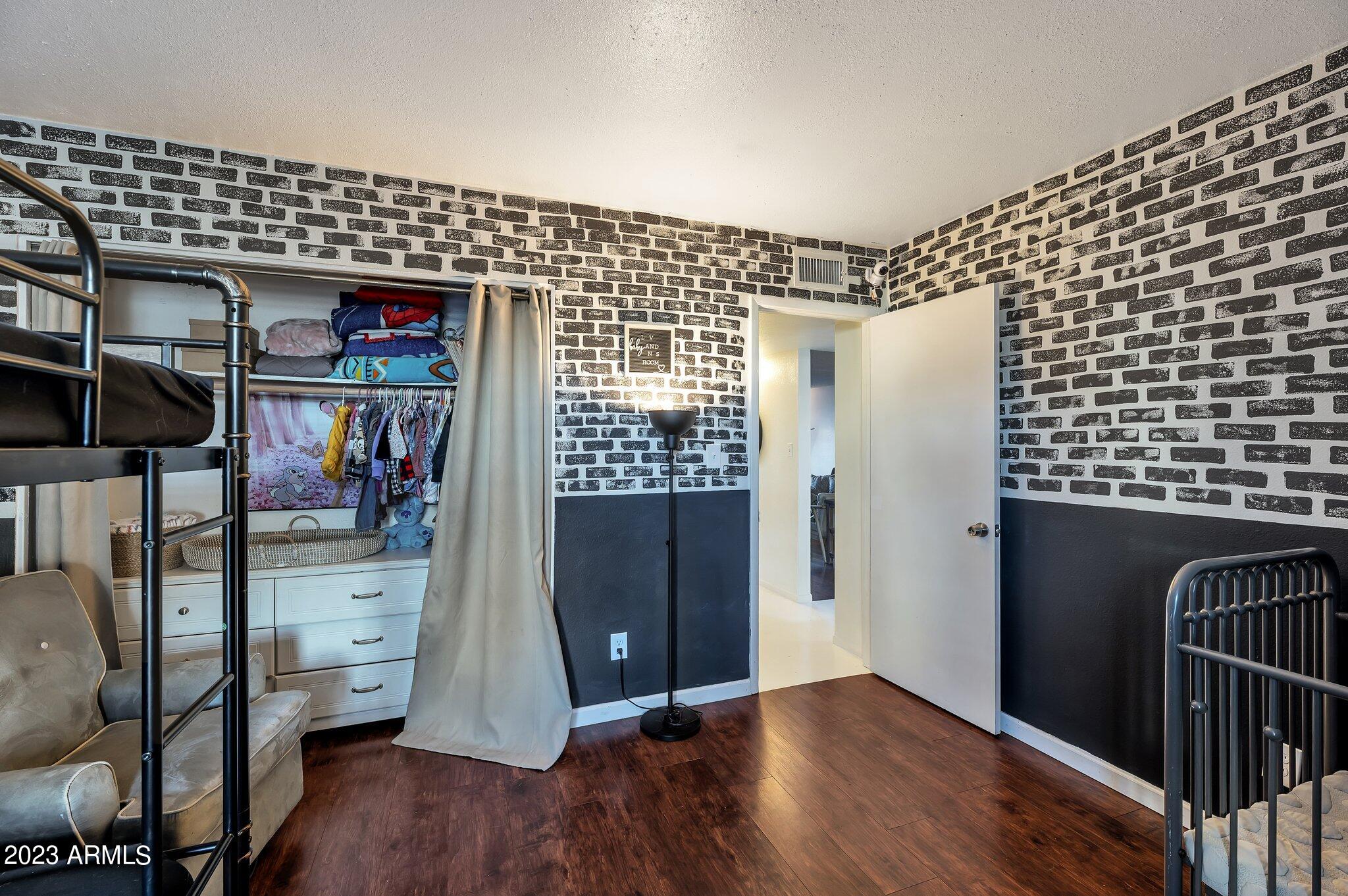 3023 West Redfield Road Phoenix, AZ 85053 - Photo 16 of 22 10