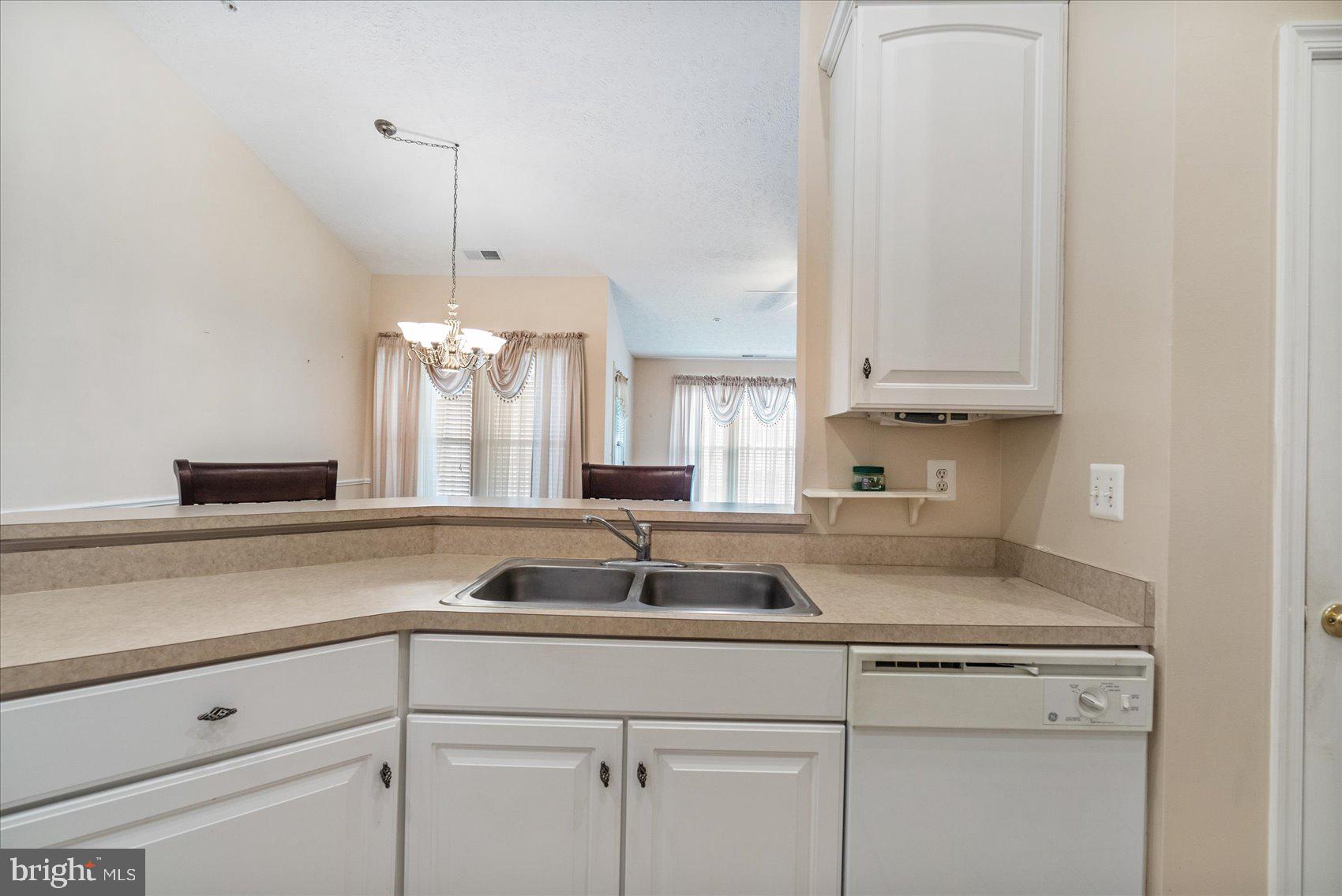 9609 Haven Farm Road, Unit M Perry Hall, MD 21128 - Photo 10 of 42 Kitchen opens to Family & Dining Room