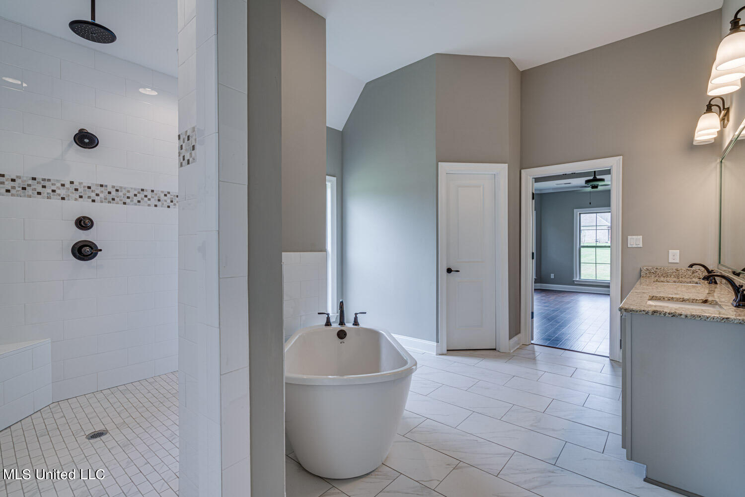 2054 Slocum Road Hernando, MS 38632 - Photo 14 of 26 Master Bath 2