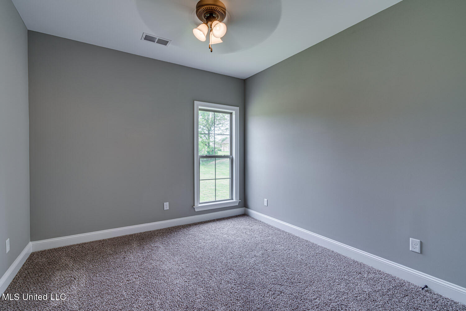 2054 Slocum Road Hernando, MS 38632 - Photo 16 of 26 Bedroom 2