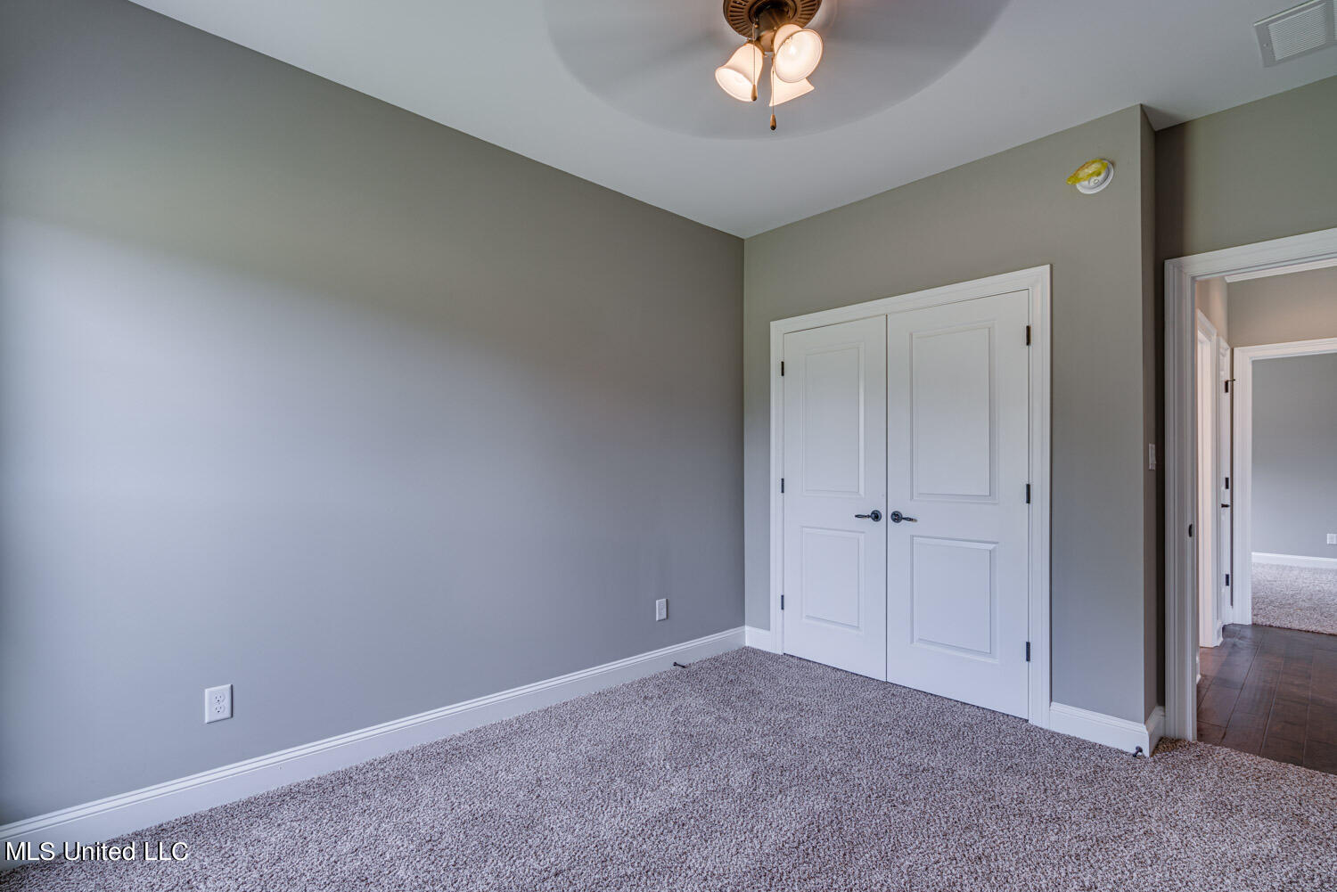 2054 Slocum Road Hernando, MS 38632 - Photo 18 of 26 Bedroom 3