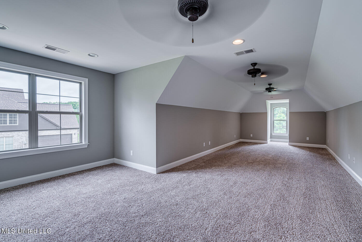 2054 Slocum Road Hernando, MS 38632 - Photo 21 of 26 Bonus Room