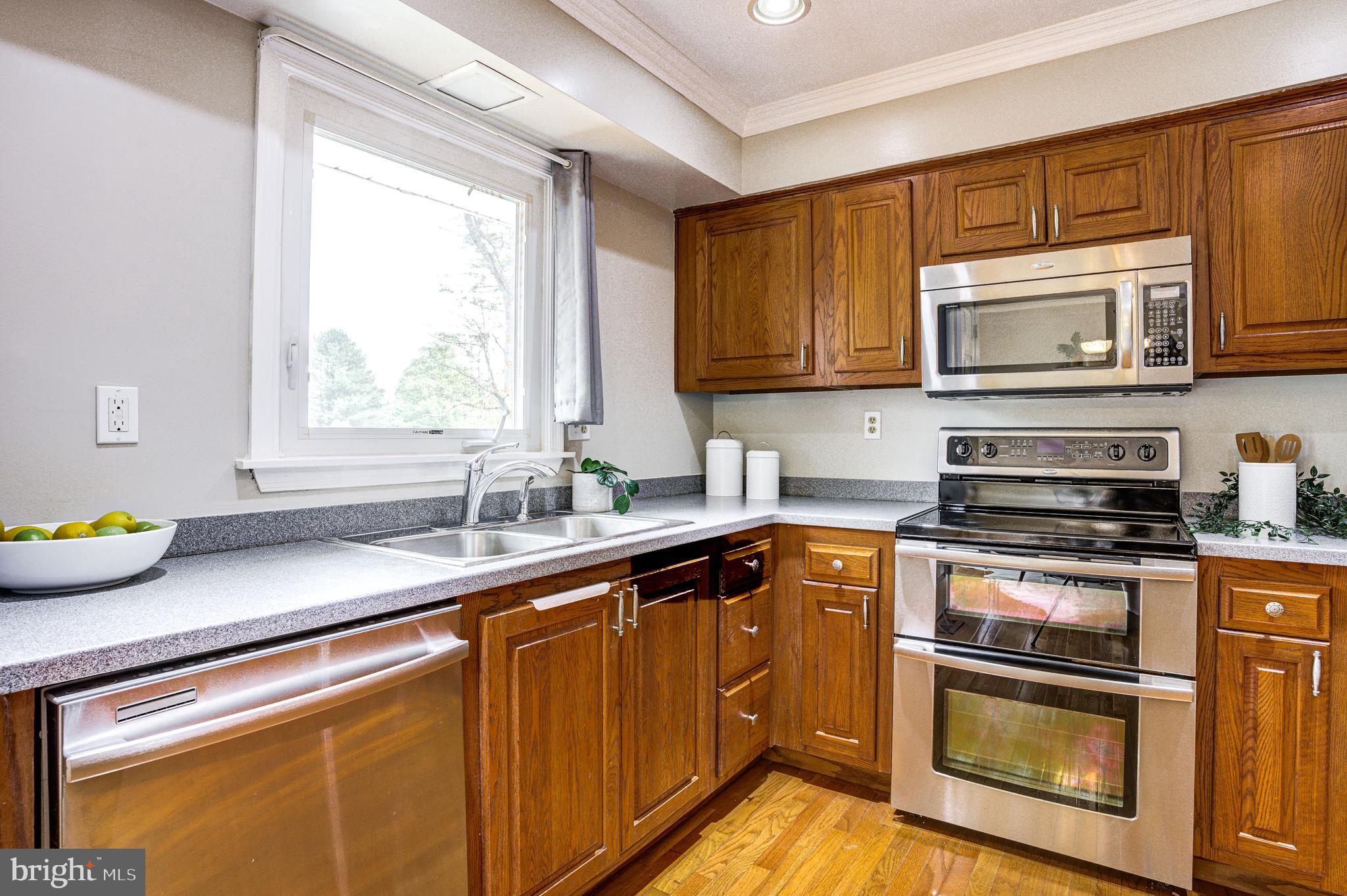 3805 London Bridge Road Finksburg, MD 21048 - Photo 17 of 38 Kitchen