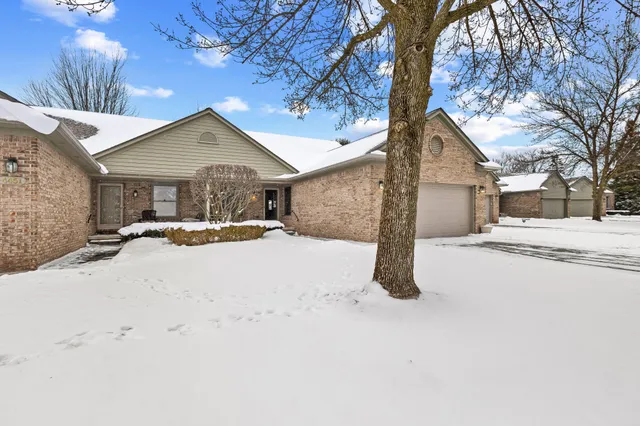$285,000 | 4453 Thornwood Court, Warren, MI 48092