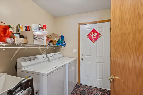 $285,000 | 4453 Thornwood Court, Warren, MI 48092