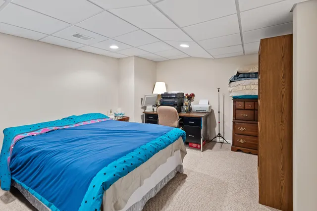 $285,000 | 4453 Thornwood Court, Warren, MI 48092