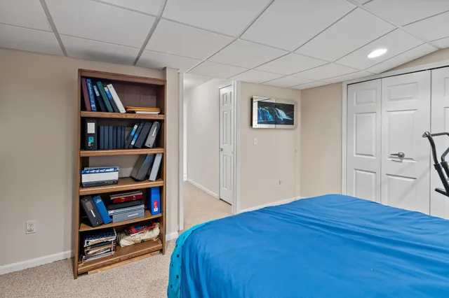 $285,000 | 4453 Thornwood Court, Warren, MI 48092