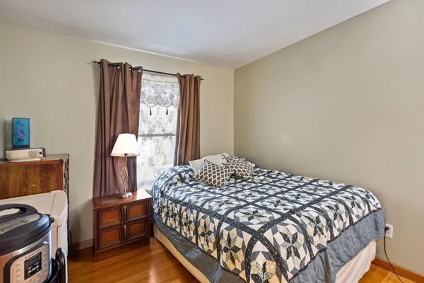 $285,000 | 4453 Thornwood Court, Warren, MI 48092