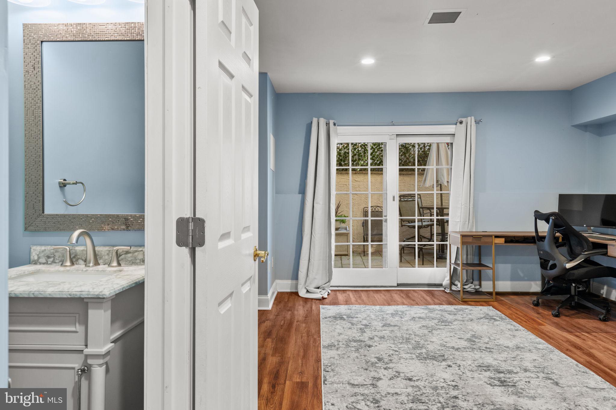 216 Christian Street, Unit A Philadelphia, PA 19147 - Photo 12 of 60