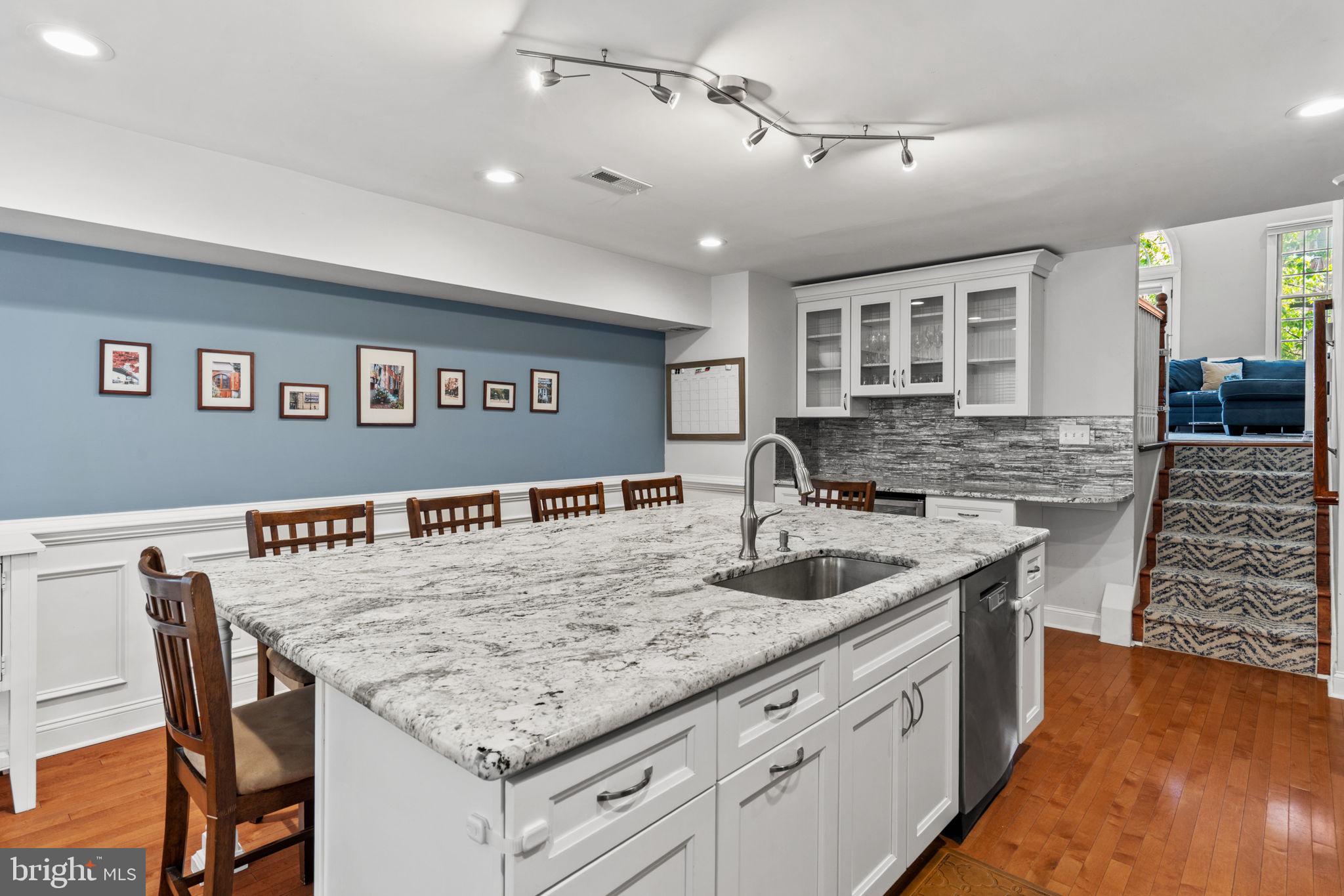 216 Christian Street, Unit A Philadelphia, PA 19147 - Photo 28 of 60