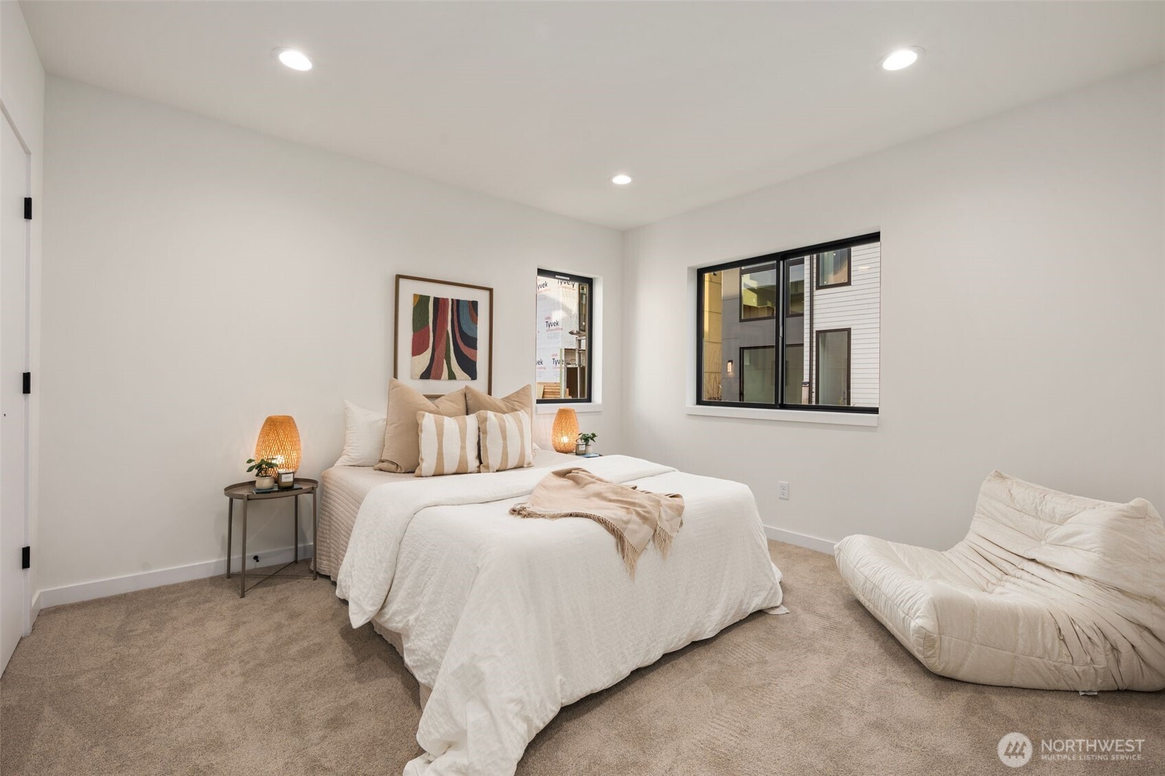 5246 23rd Avenue Southwest Seattle, WA 98106 - Photo 19 of 27