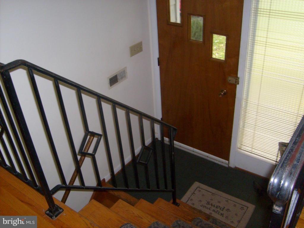 3260 Randy Road Lancaster, PA 17601 - Photo 8 of 12 Gallery Image 8