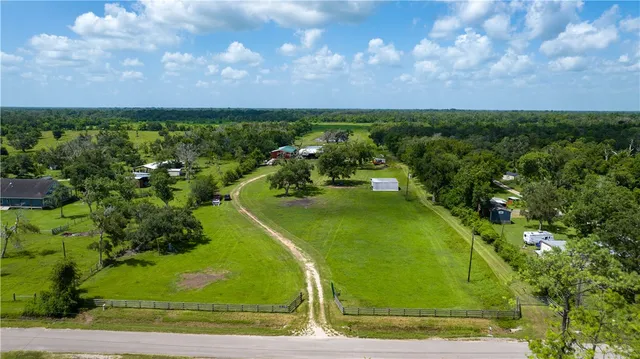 $1,200,000 | 4799 Cr 652 Other Tx 77480, Brazoria, TX 77422