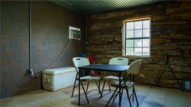 $1,200,000 | 4799 Cr 652 Other Tx 77480, Brazoria, TX 77422