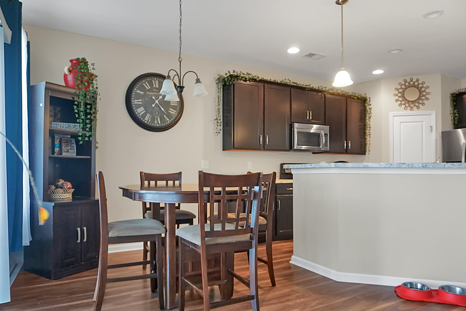 204 Spectrum Road Summerville, SC 29486 - Photo 10 of 43 DSC02885