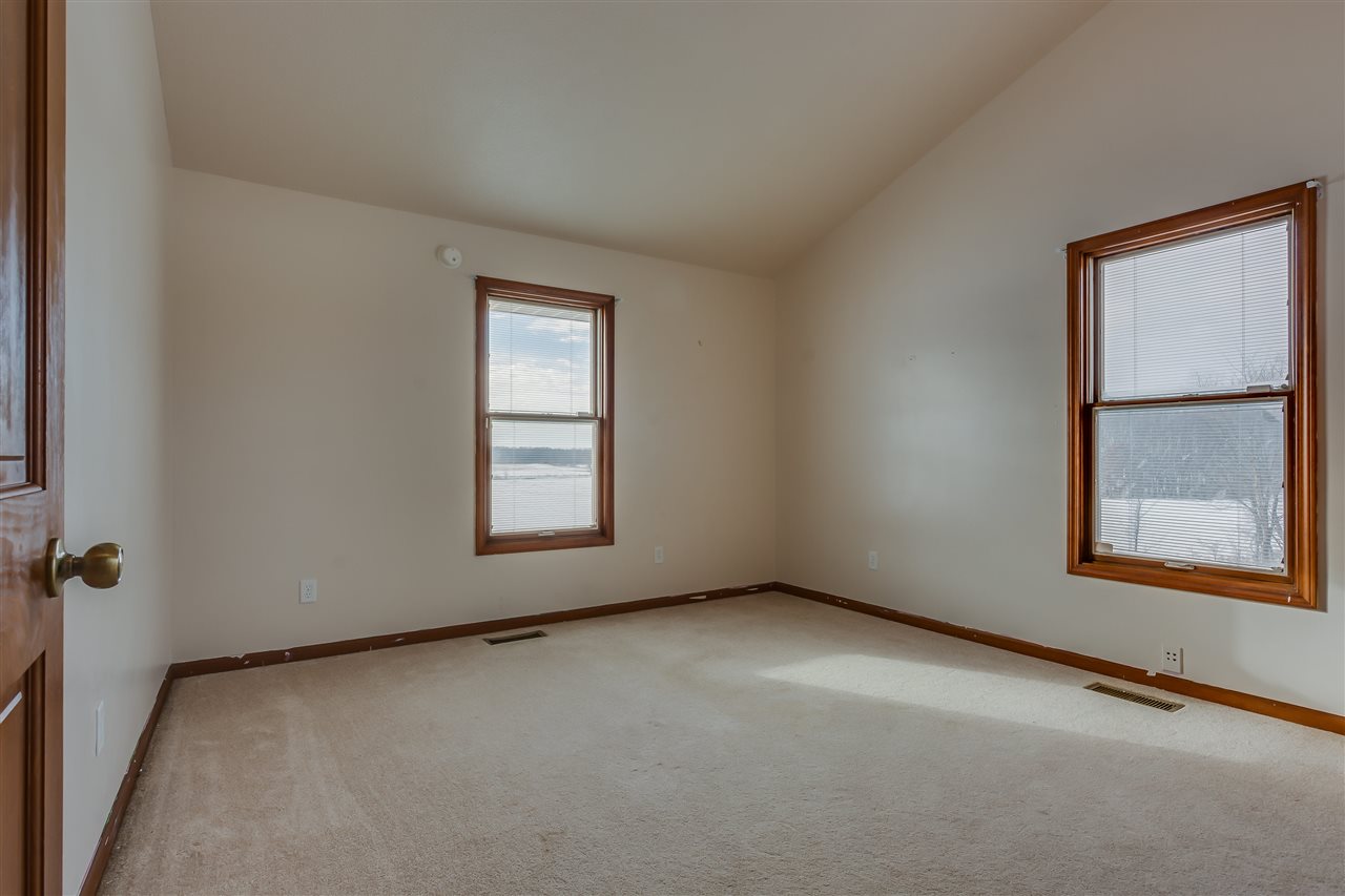 23205 Tyler Road Lakeville, IN 46536 - Photo 15 of 36