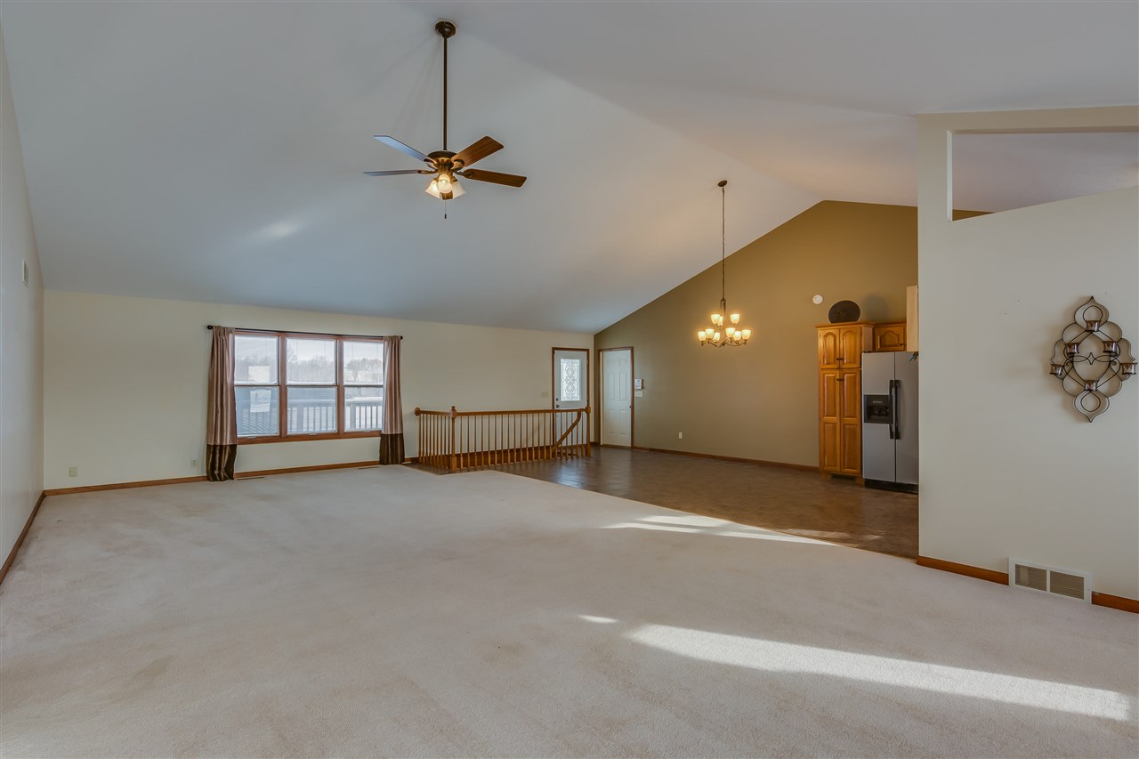 23205 Tyler Road Lakeville, IN 46536 - Photo 6 of 36