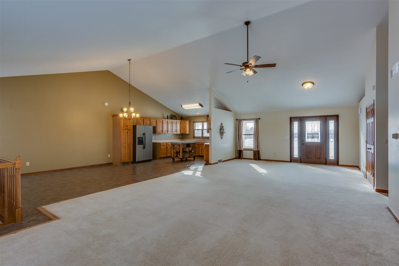23205 Tyler Road Lakeville, IN 46536 - Photo 7 of 36
