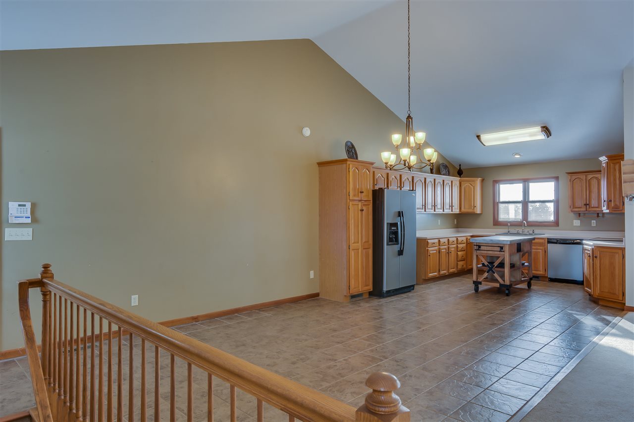 23205 Tyler Road Lakeville, IN 46536 - Photo 8 of 36