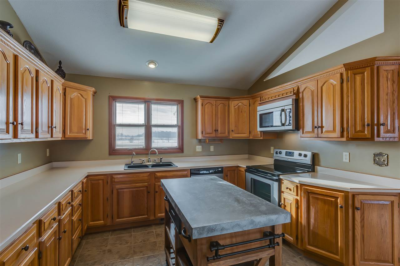 23205 Tyler Road Lakeville, IN 46536 - Photo 10 of 36