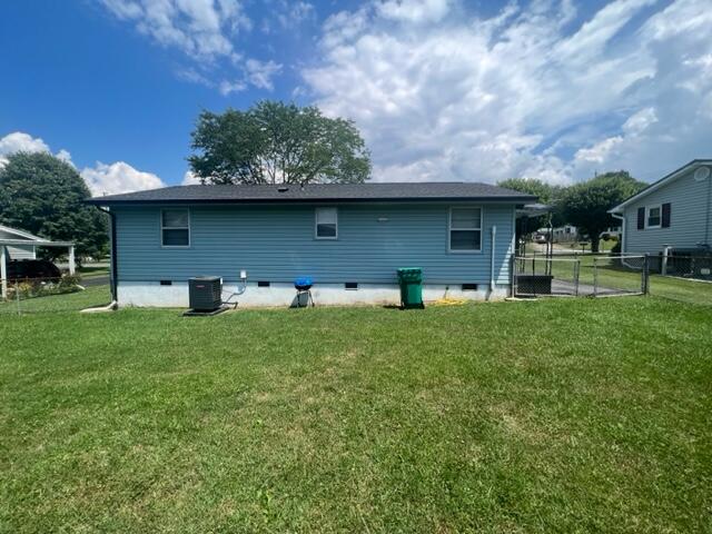 736 Roberts Street Erwin, TN 37650 - Photo 3 of 8 IMG_8925
