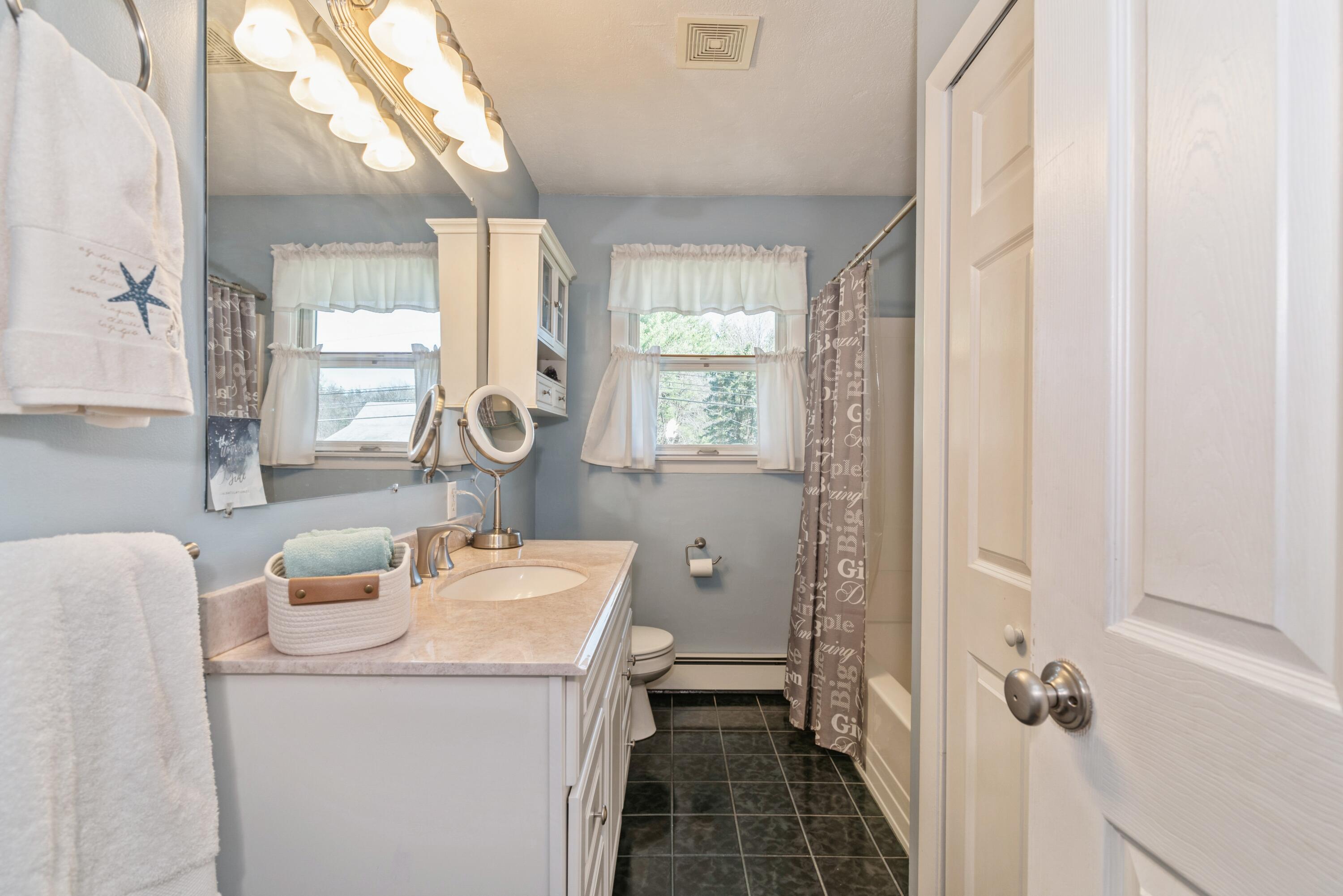 26 Shadagee Road Saco, ME 04072 - Photo 24 of 32 27_26ShadageeRd_2034_HiRes