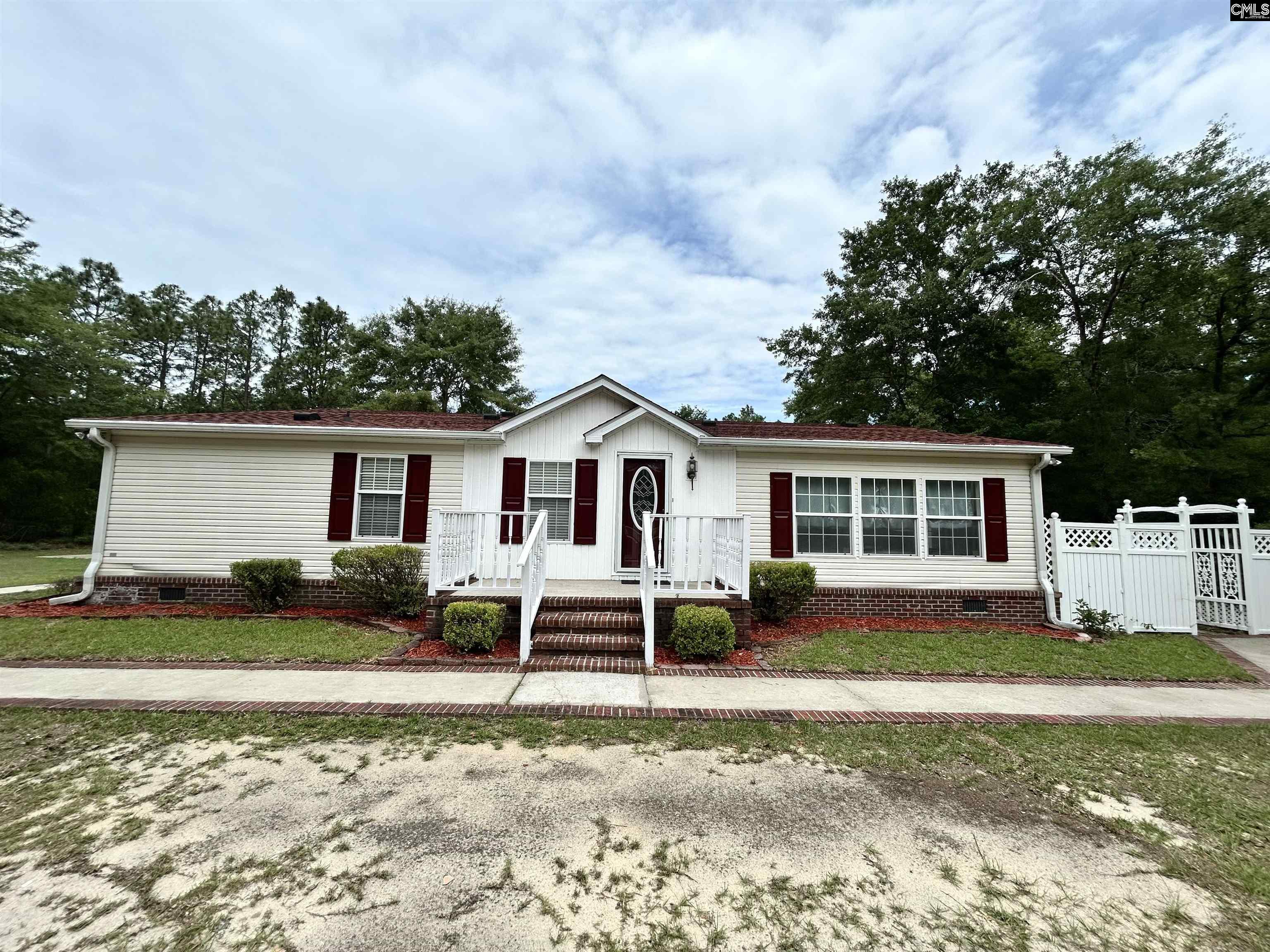430 Long Branch Road Gilbert, SC 29054 - Photo 6 of 38