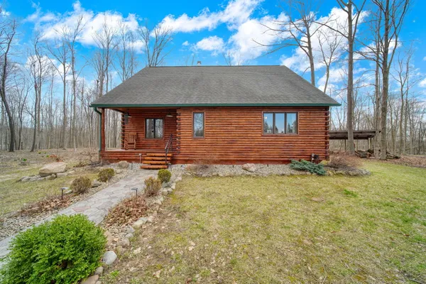 $625,000 | 4705 Whig Highway, Adrian, MI 49221