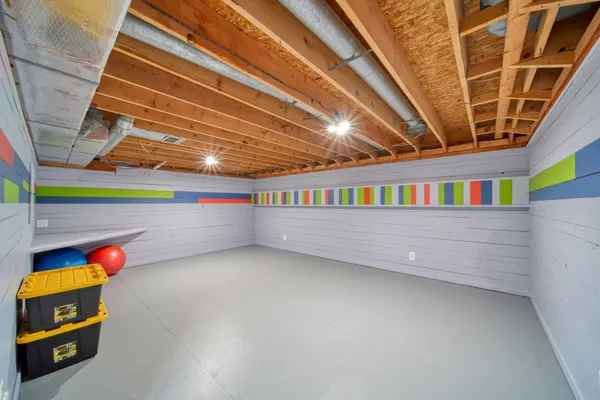 $625,000 | 4705 Whig Highway, Adrian, MI 49221