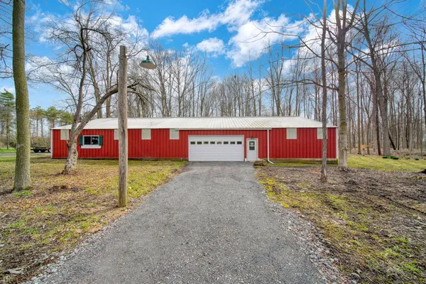 $625,000 | 4705 Whig Highway, Adrian, MI 49221