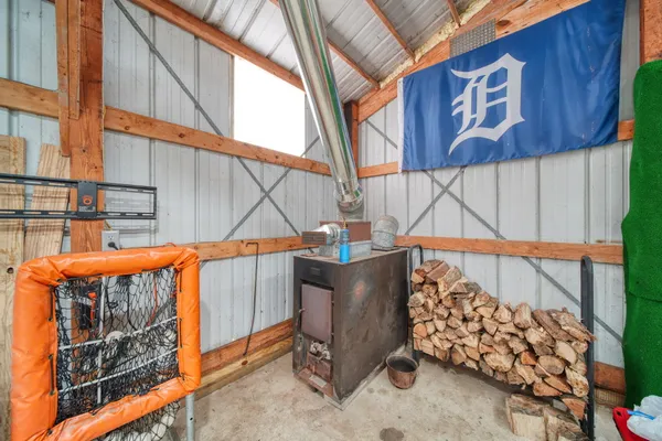 $625,000 | 4705 Whig Highway, Adrian, MI 49221