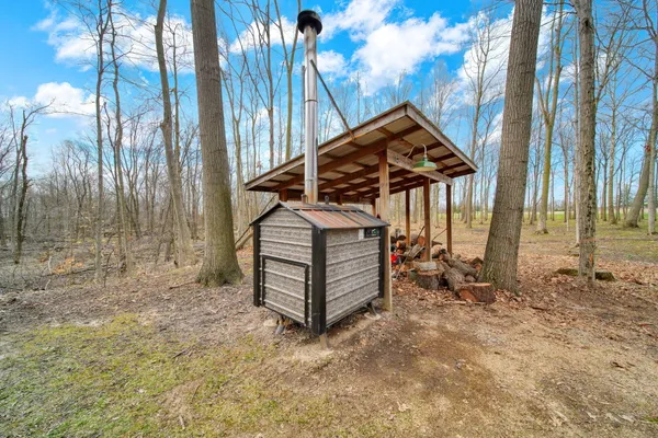 $625,000 | 4705 Whig Highway, Adrian, MI 49221