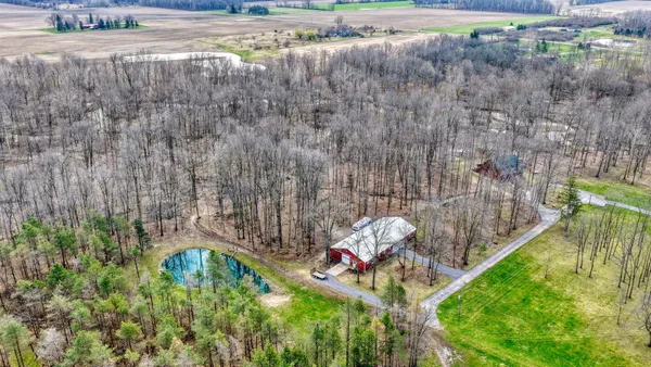 $625,000 | 4705 Whig Highway, Adrian, MI 49221