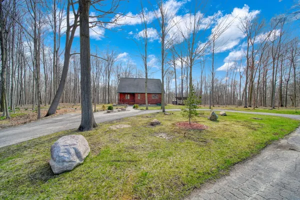 $625,000 | 4705 Whig Highway, Adrian, MI 49221