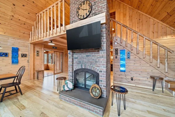 $625,000 | 4705 Whig Highway, Adrian, MI 49221