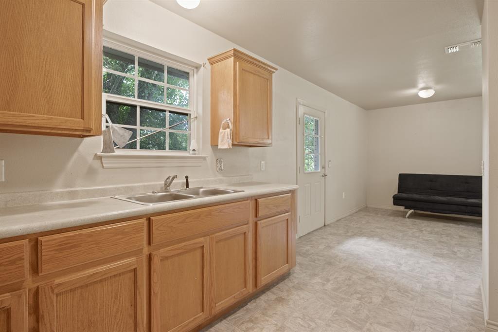 65 Rhyne Boulevard Avinger, TX 75630 - Photo 12 of 35