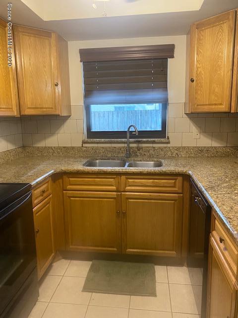 590 North Wickham Road, Unit 23 Melbourne, FL 32935 - Photo 3 of 15 kitchen 2