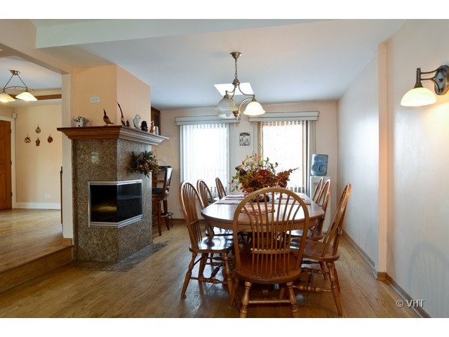 2201 Freeman Court Inverness, IL 60067 - Photo 7 of 12