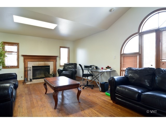 2201 Freeman Court Inverness, IL 60067 - Photo 9 of 12