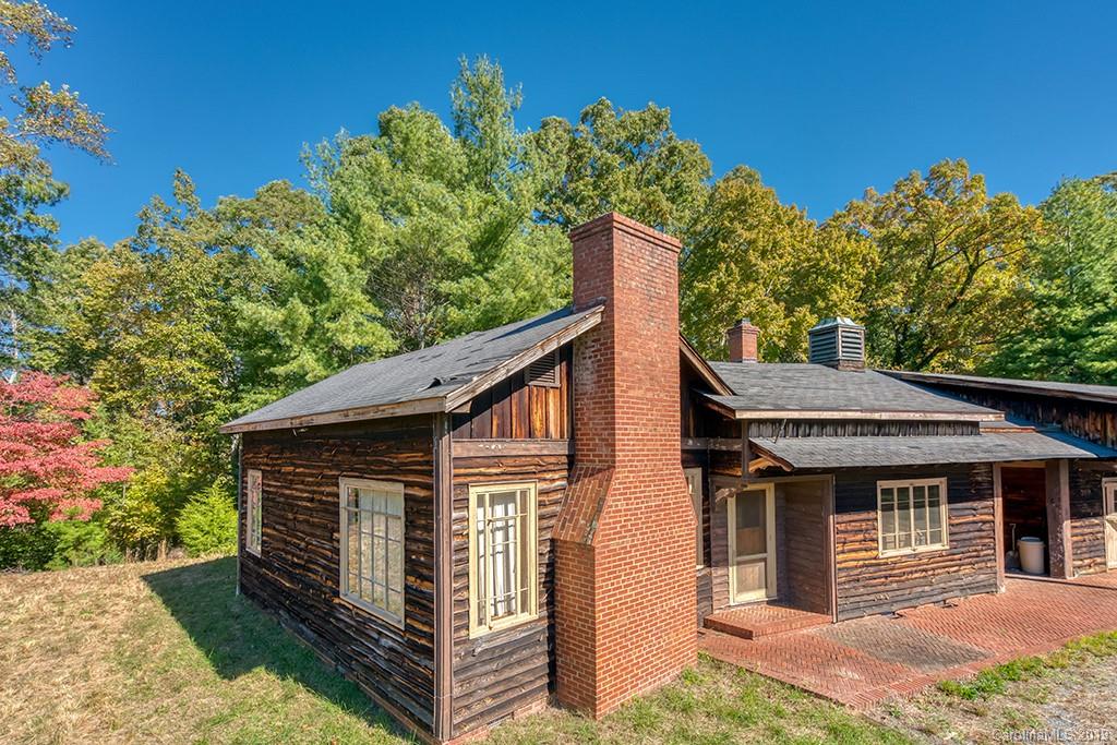 275 Long Lane Farm Road Tryon, NC 28782 - Photo 20 of 36 Gallery Image 20
