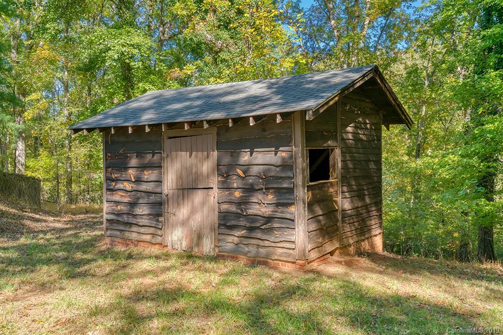 275 Long Lane Farm Road Tryon, NC 28782 - Photo 26 of 36 Gallery Image 26