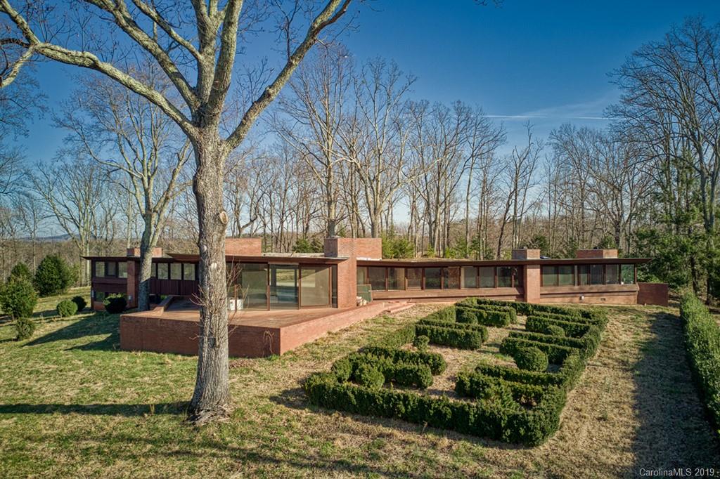 275 Long Lane Farm Road Tryon, NC 28782 - Photo 28 of 36 Gallery Image 28