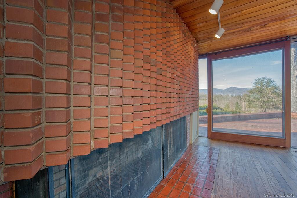 275 Long Lane Farm Road Tryon, NC 28782 - Photo 9 of 36 Gallery Image 9