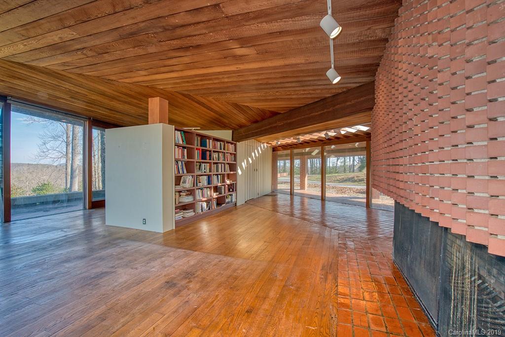 275 Long Lane Farm Road Tryon, NC 28782 - Photo 10 of 36 Gallery Image 10