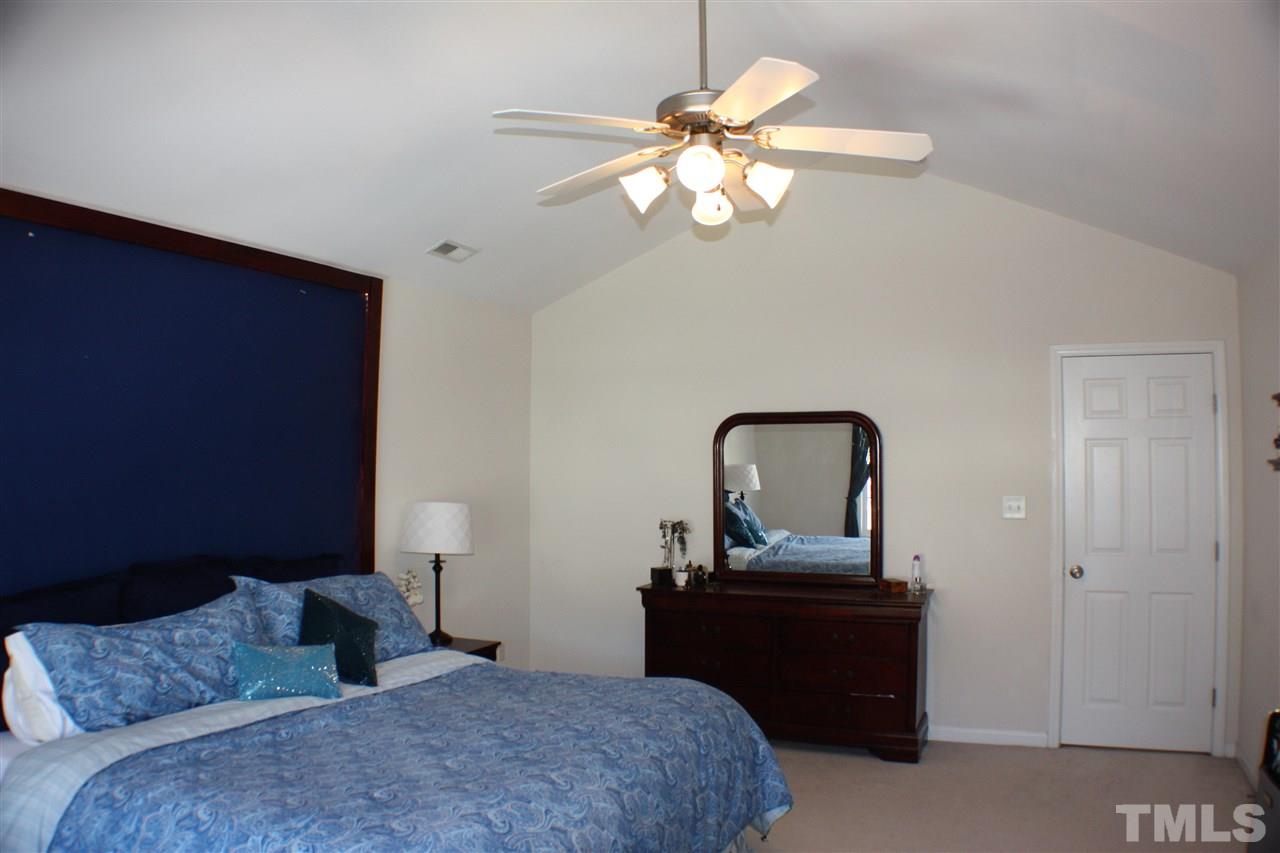 6029 Brambleberry Way Raleigh, NC 27616 - Photo 21 of 29 Gallery Image 21