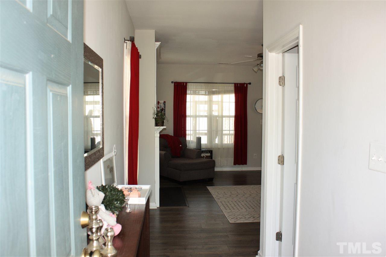6029 Brambleberry Way Raleigh, NC 27616 - Photo 4 of 29 Gallery Image 4