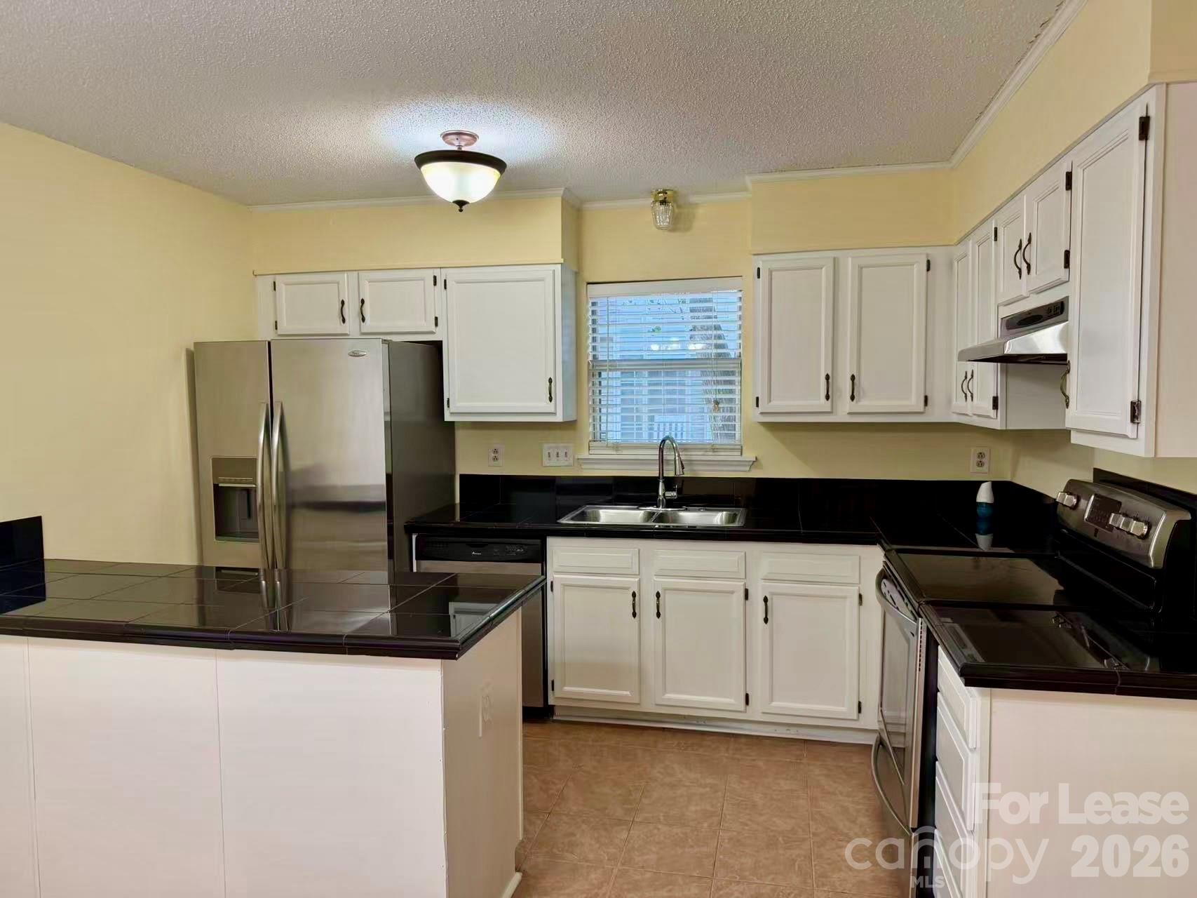 8288 Golf Ridge Drive Charlotte, NC 28277 - Photo 5 of 19 Gallery Image 5